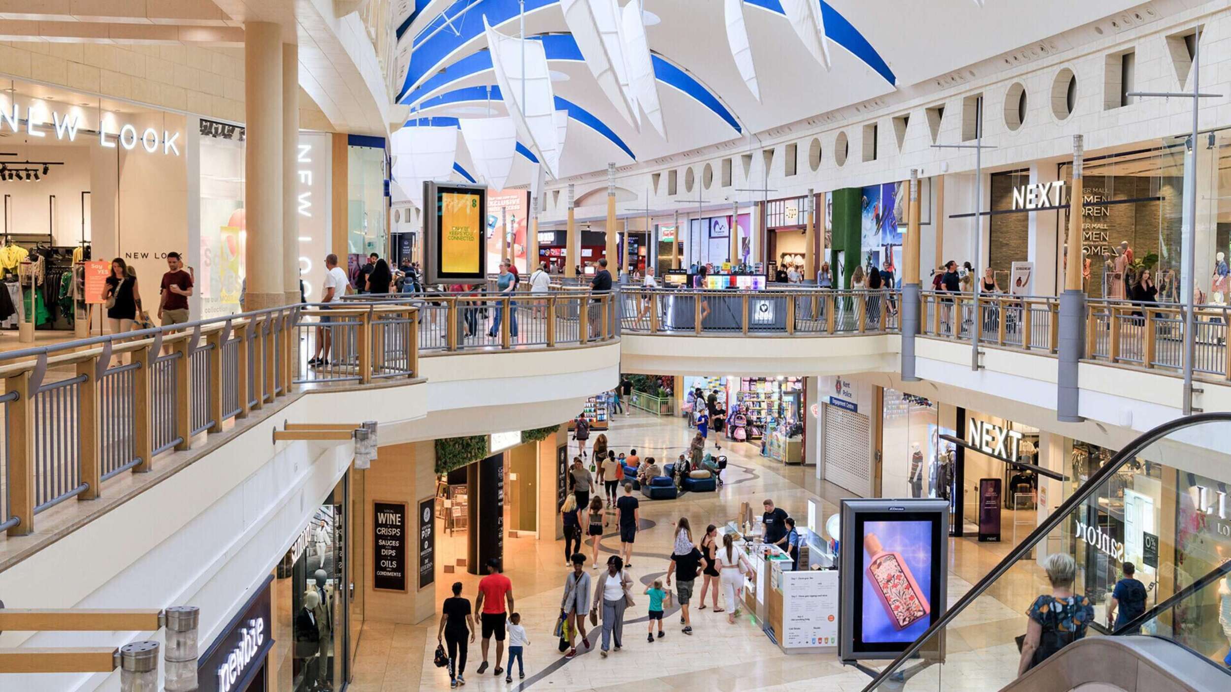 Discover Pop-up Retail Space at Bluewater. Pop-up Retail Space at Bluewater. Space for brand experience at Bluewater. Marketing Space at Bluewater. Marketing activation space at Bluewater, sampling space at Bluewater. Brand activation at Bluewater. Brand experience space at Bluewater, sampling space at Bluewater