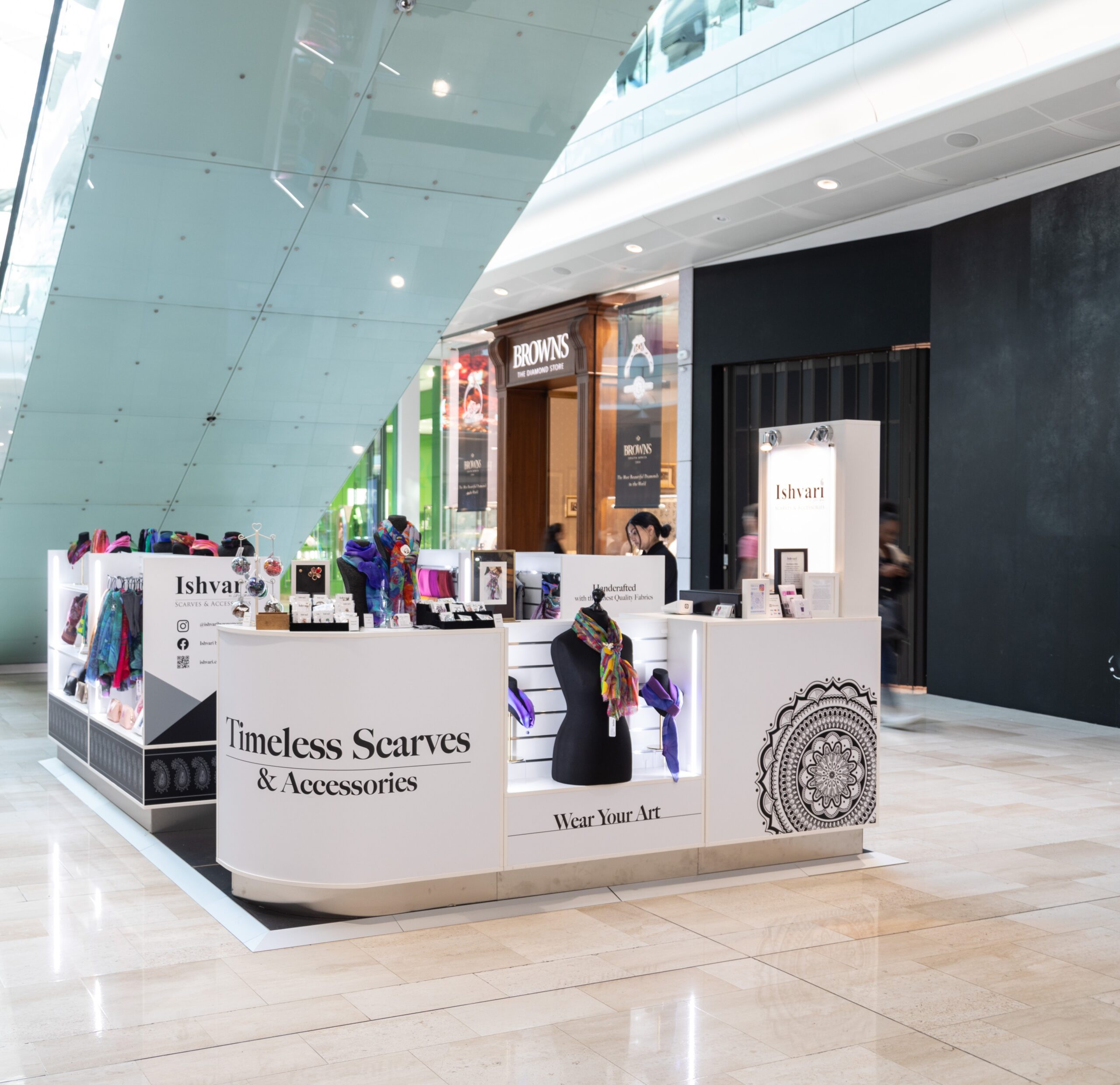 Ishvari by Renu Modha launches their Rock Up and Pop Up kiosk in Westfield London